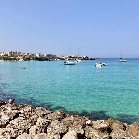 Casa Cristina Un Posto Tranquillo In Centro Апартаменти