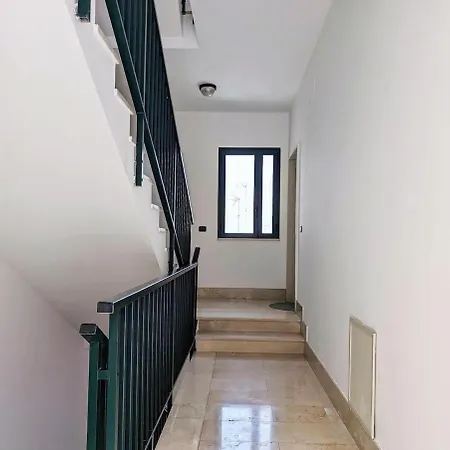 Апартаменти Casa Cristina Un Posto Tranquillo In Centro